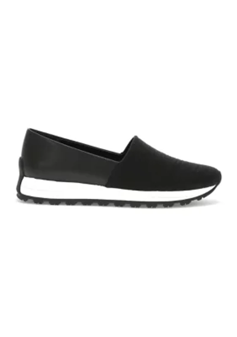 Gennie Flats