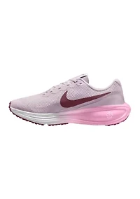 Women's Revolution 8 Sneakers