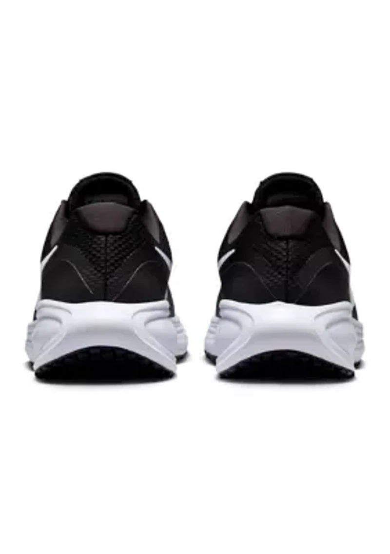 Women's Revolution 8 Sneakers