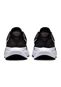Women's Revolution 8 Sneakers
