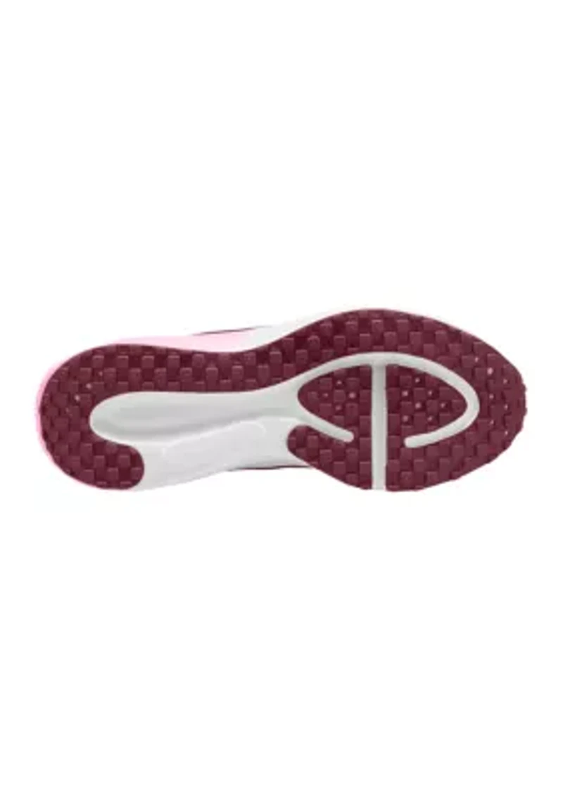 Women's Revolution 8 Sneakers