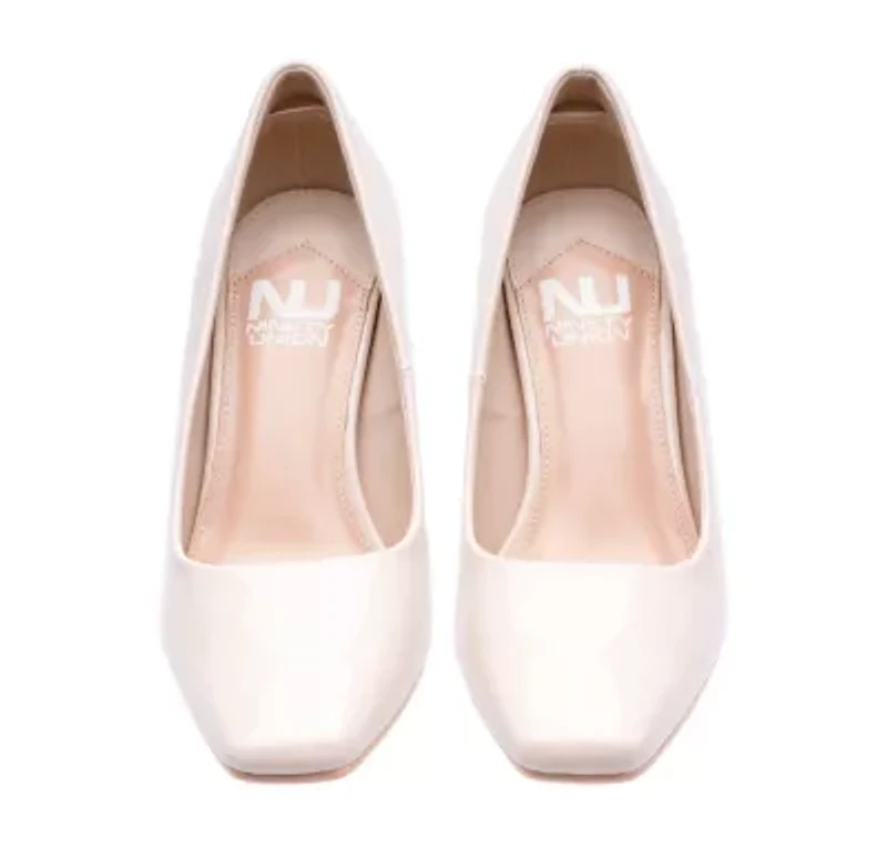 Blast, Pump On A Circular Heel