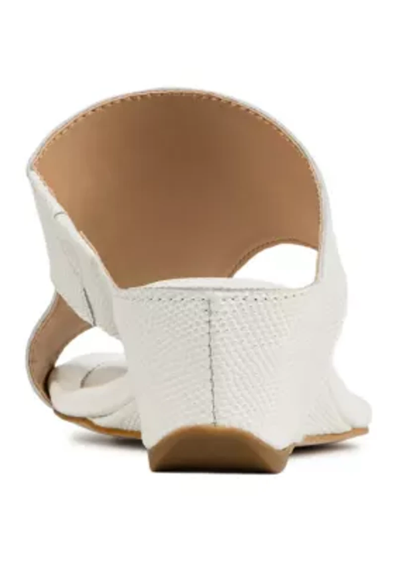 Vivika Toe Ring Sandals