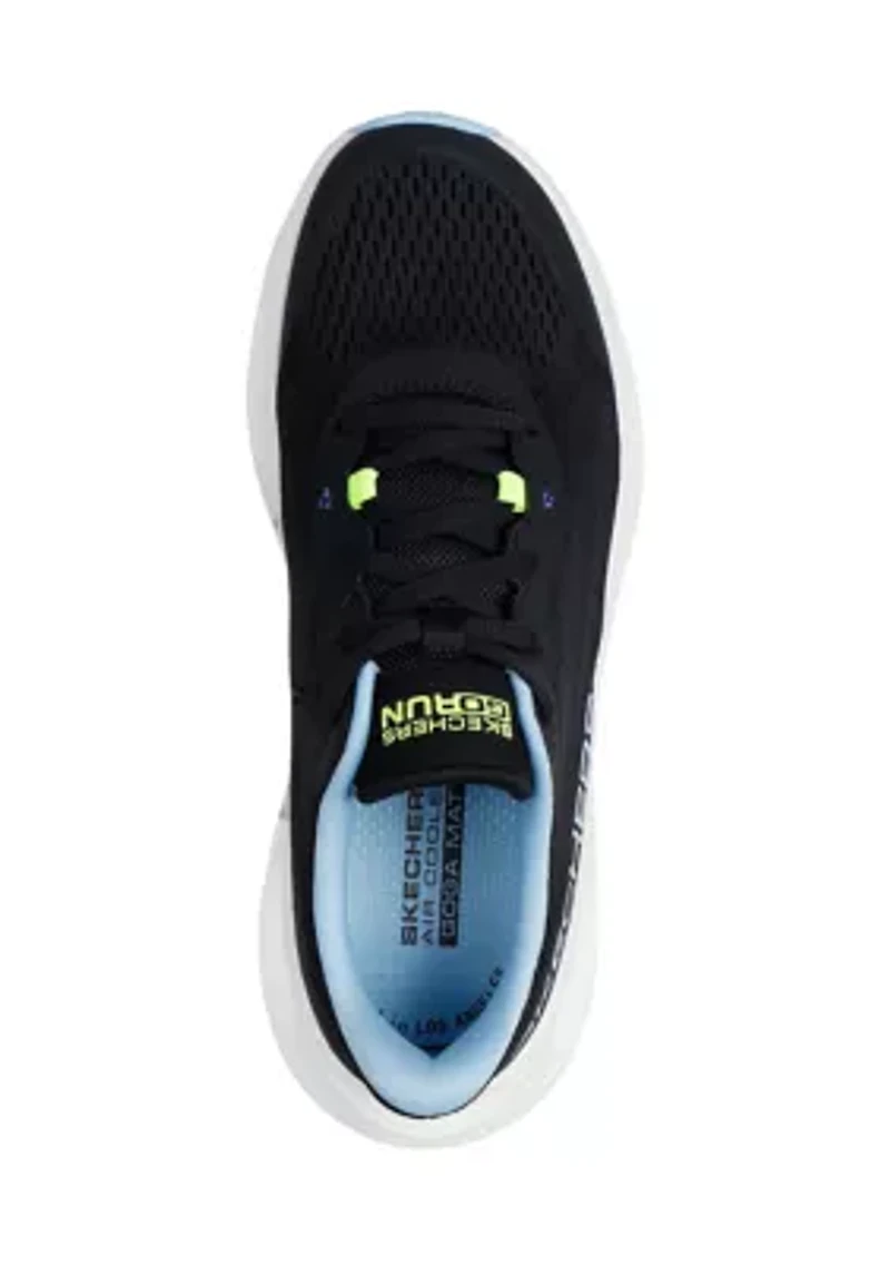 Max Cushioning Glide-Step Sneakers