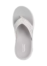 Go Walk® Arch Fit® 2.0 Sandals - Claire