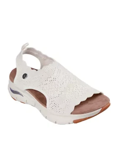 Women's Arch Fit Sandals - Breezy City Catch