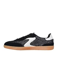 Hotshot Sneakers - Meshing Well