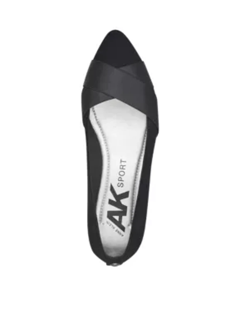 Oalise Pointed Toe Flats