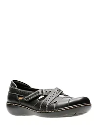 Ashland Spin Q Low Wedge Shoes