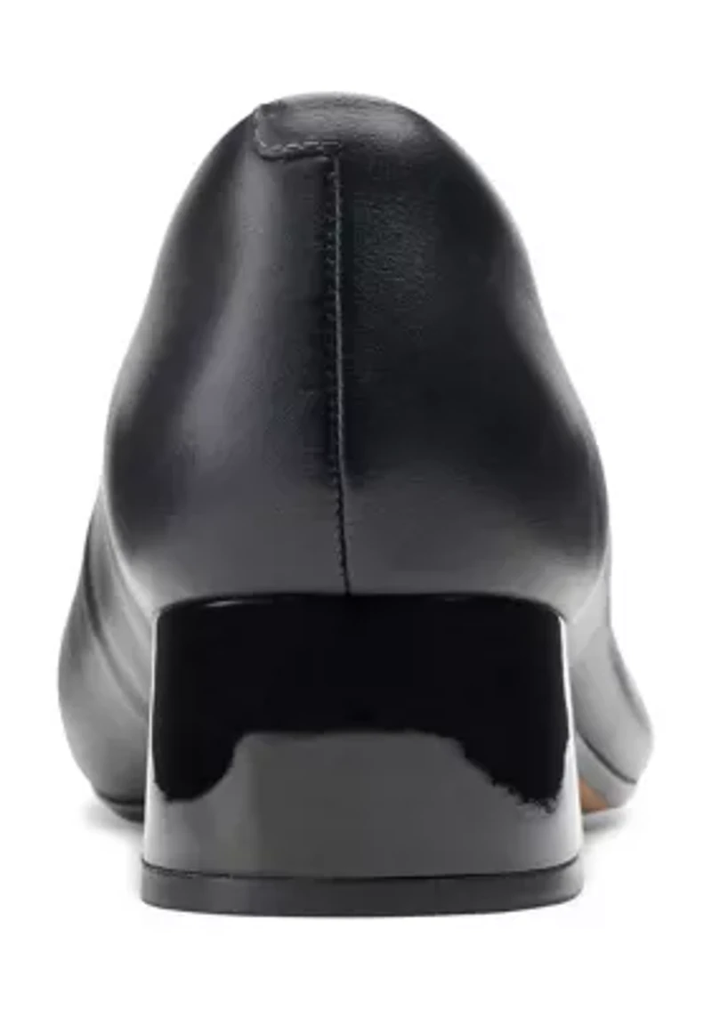Marilyn Sara Flats