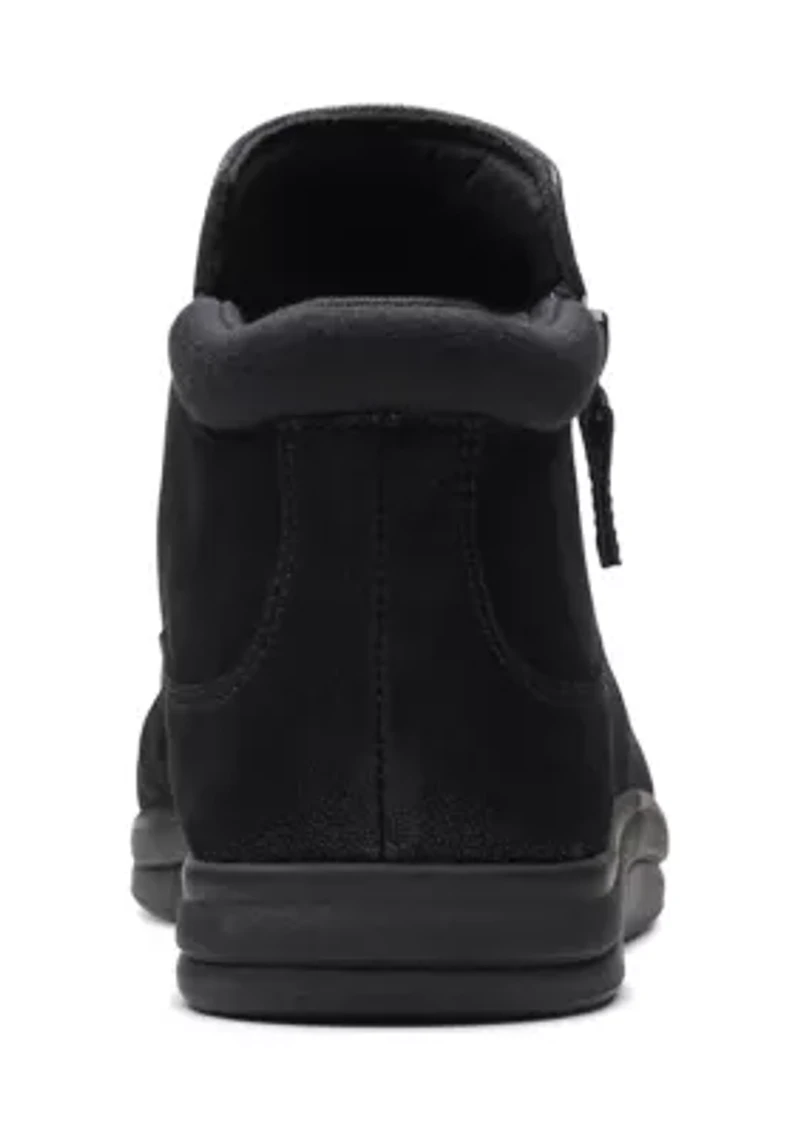 Breeze Range Booties