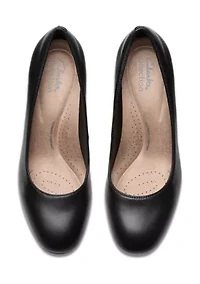 Olivette Pearl Wedge Heels