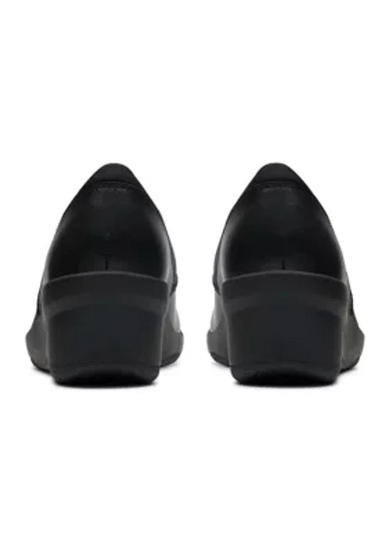 Suttyn Walk Slip On Wedge Heels