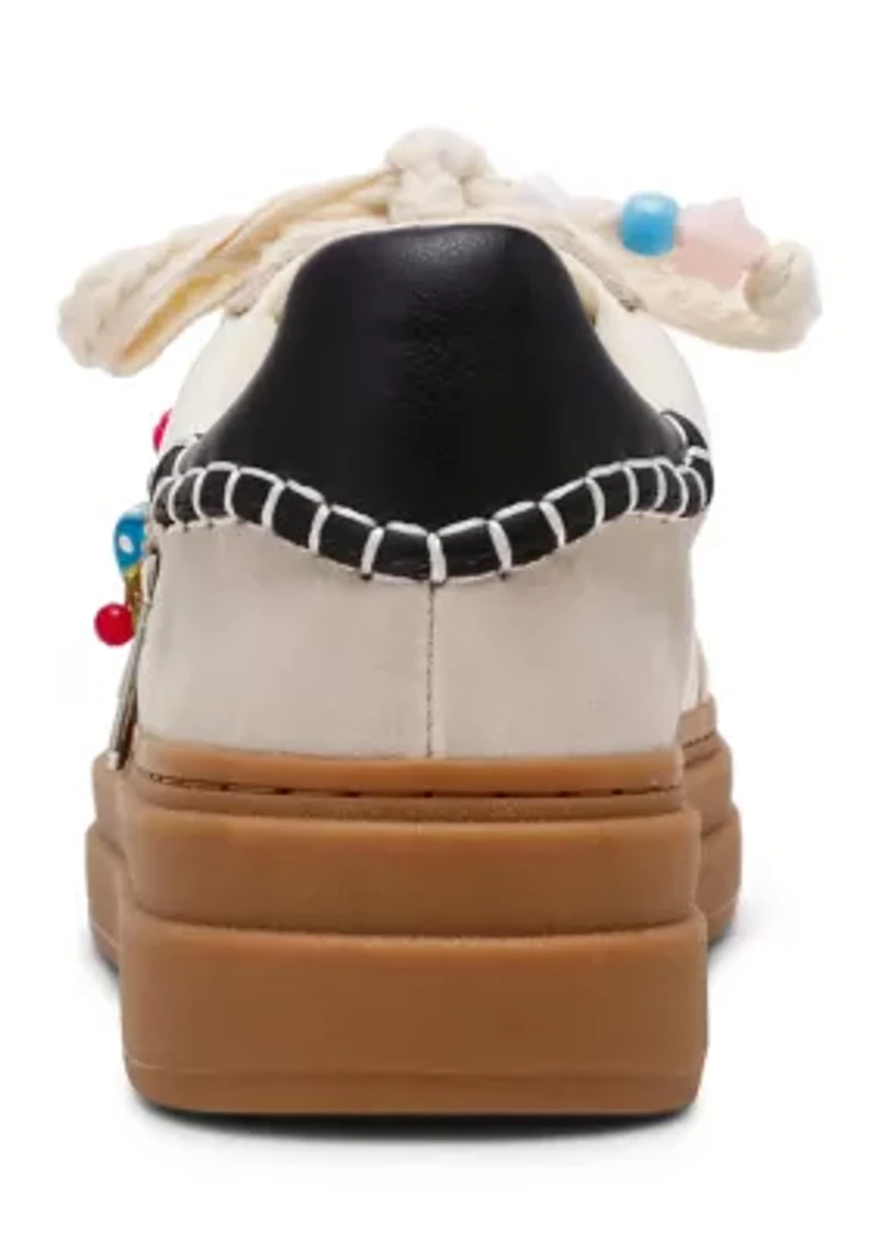 Dodge Charm Sneakers