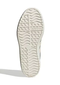 VL Court Bold Sneakers