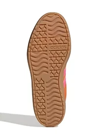 VL Court Bold Sneakers