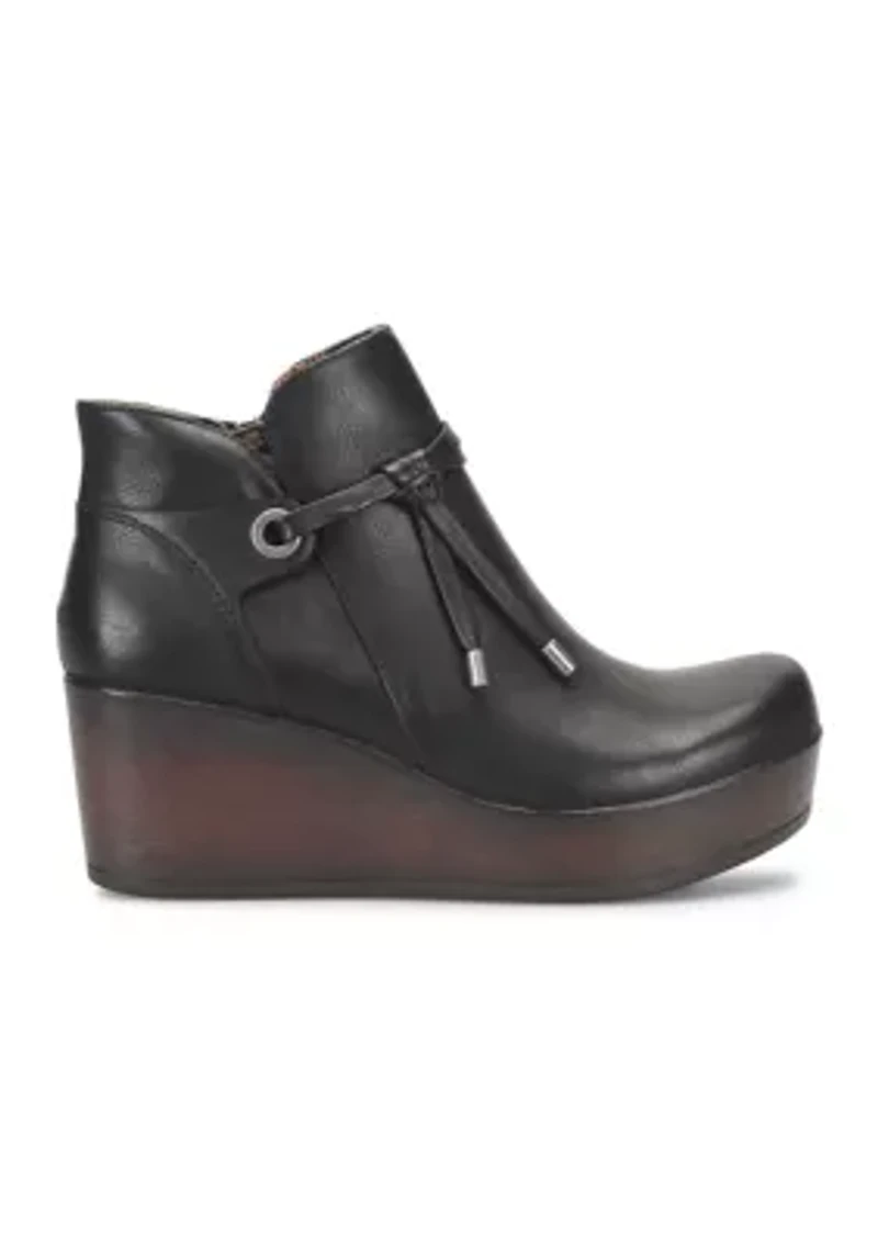 Leona Wedge Booties