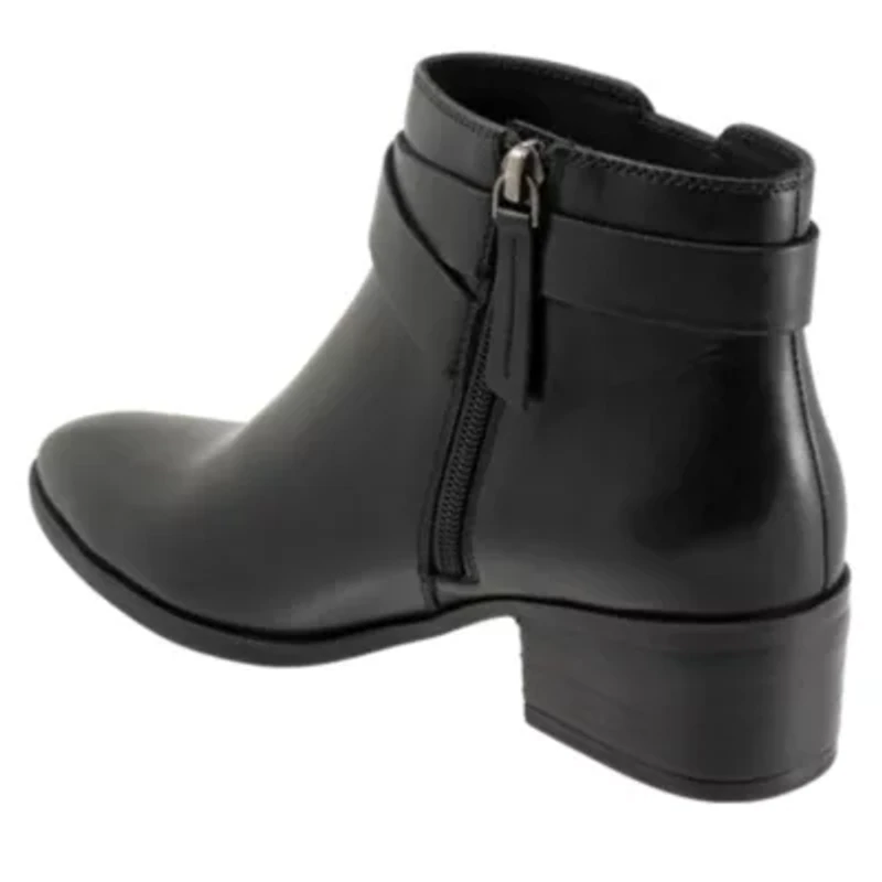 Lira Boot
