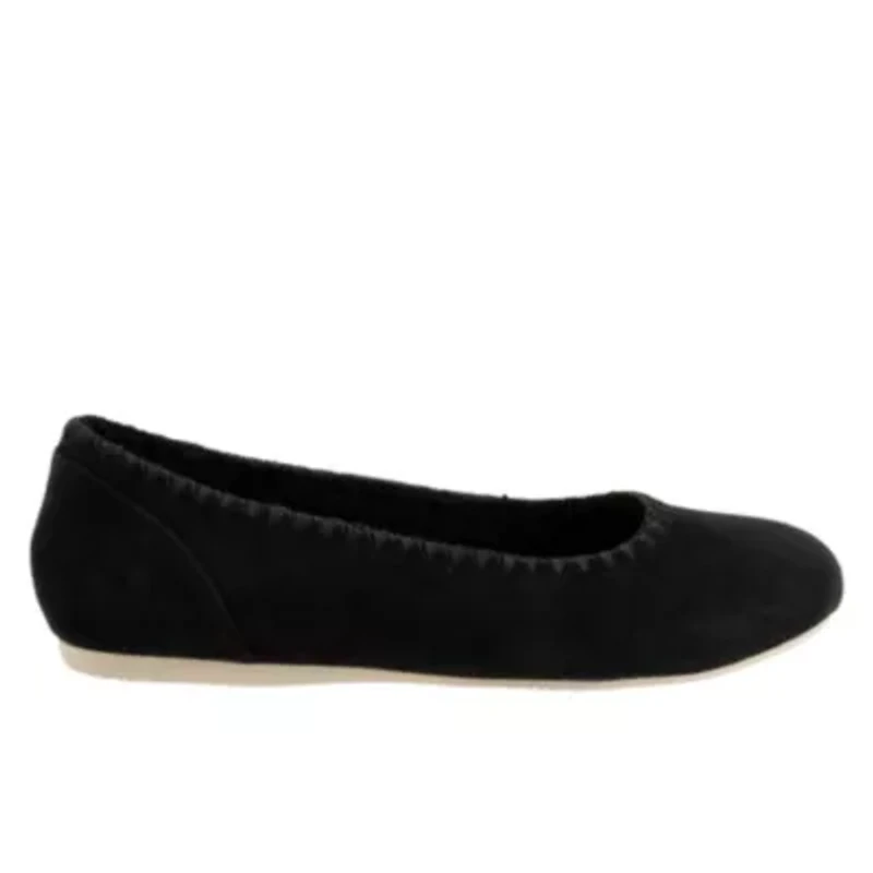 Sonoma Embroidery Flats
