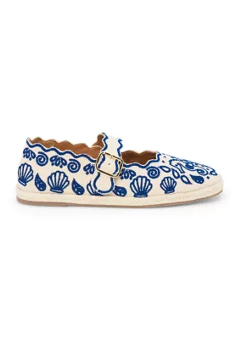 Ariana Flats