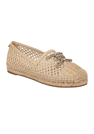 Khiara Flats