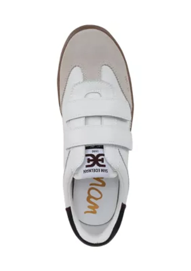 Talia Sneakers
