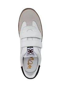 Talia Sneakers