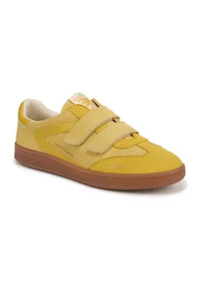 Talia Sneakers
