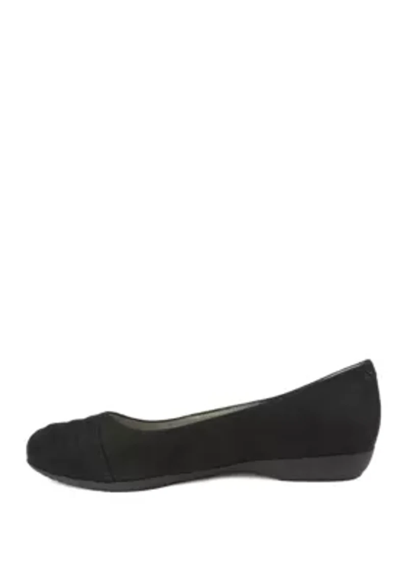 Clara Ballet Flat - Wide Width