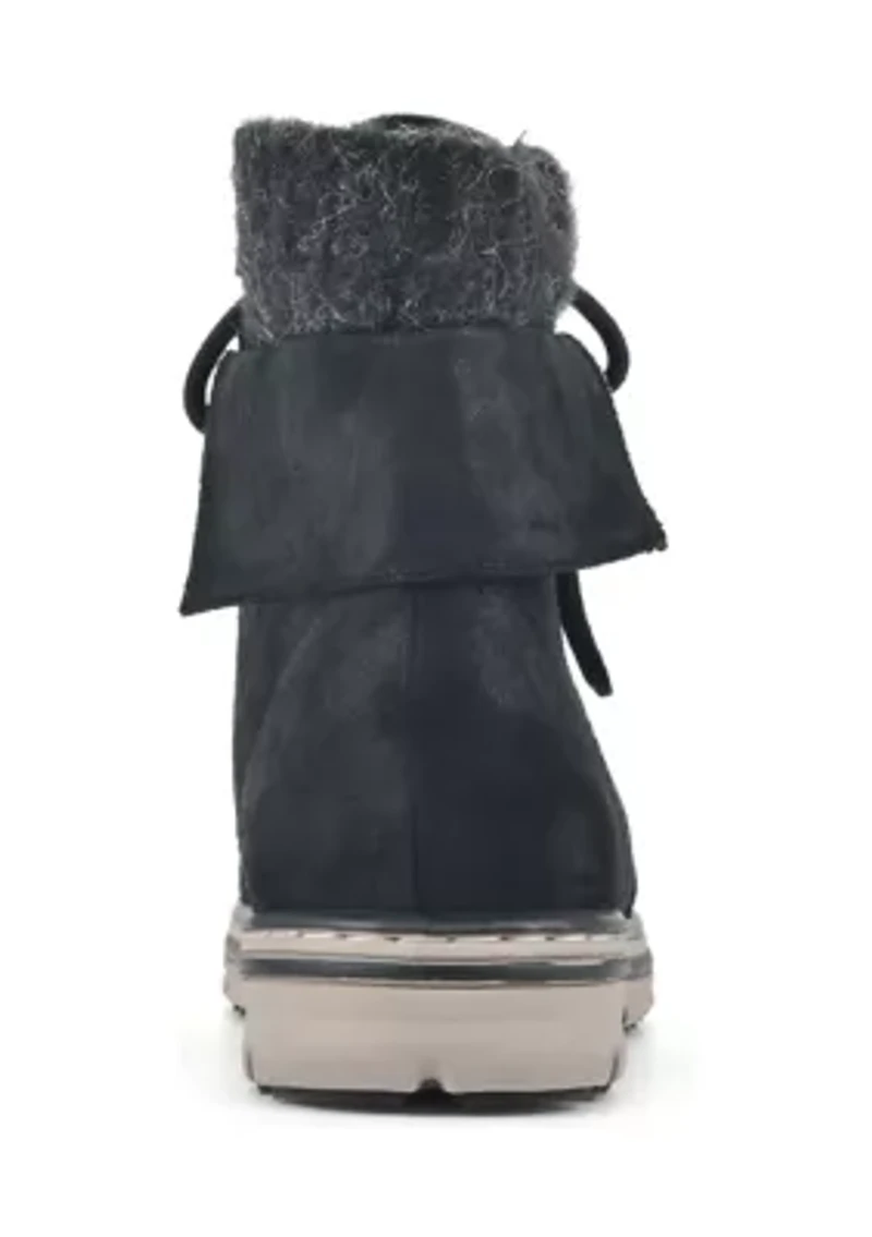 Kaylee Lace-up Boot