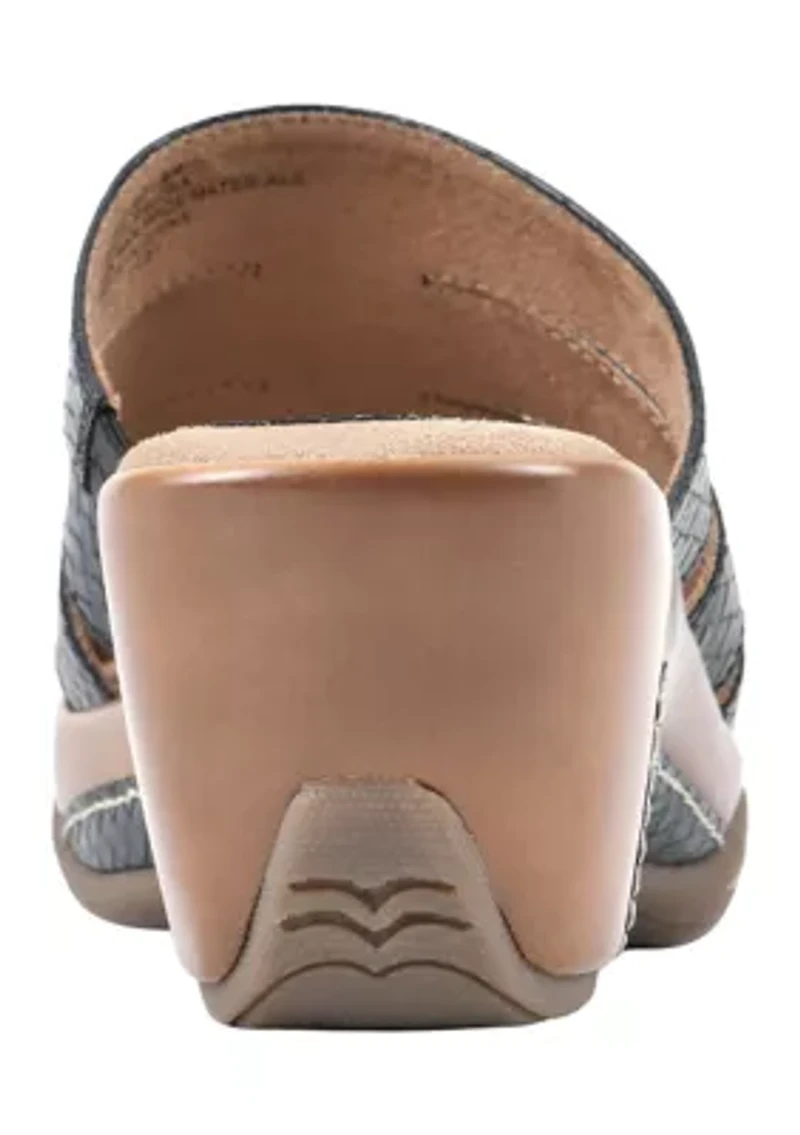 Valora Clog Sandal
