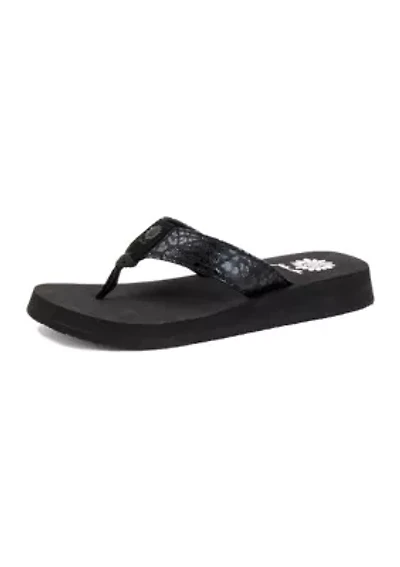 Fetch Flip Flop Thong Sneakers