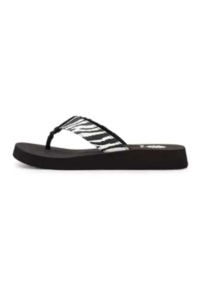Lynden Flip Flop Thong Sandals