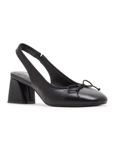 Emilia Heels