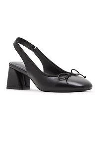 Emilia Heels