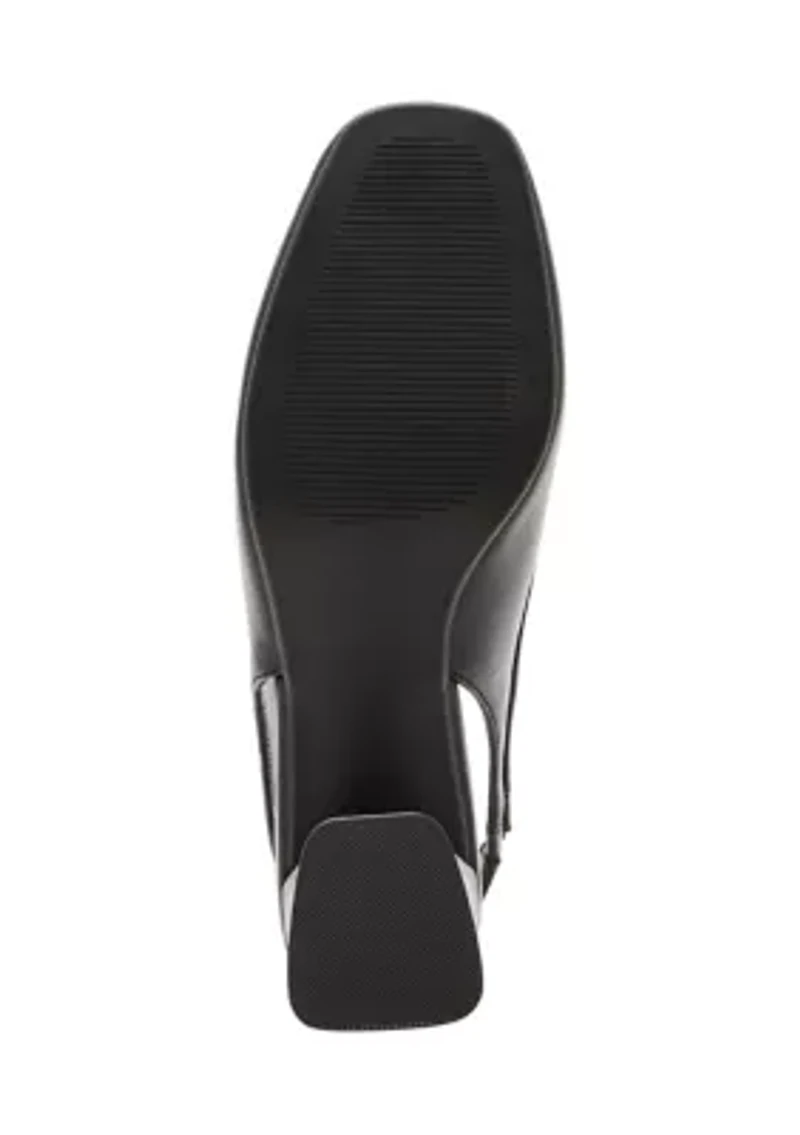 Emilia Heels
