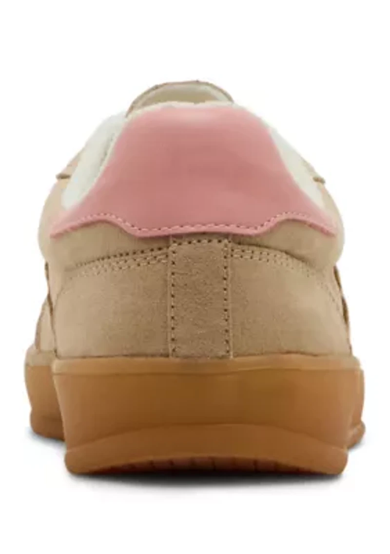 Giia Fashion Sneakers