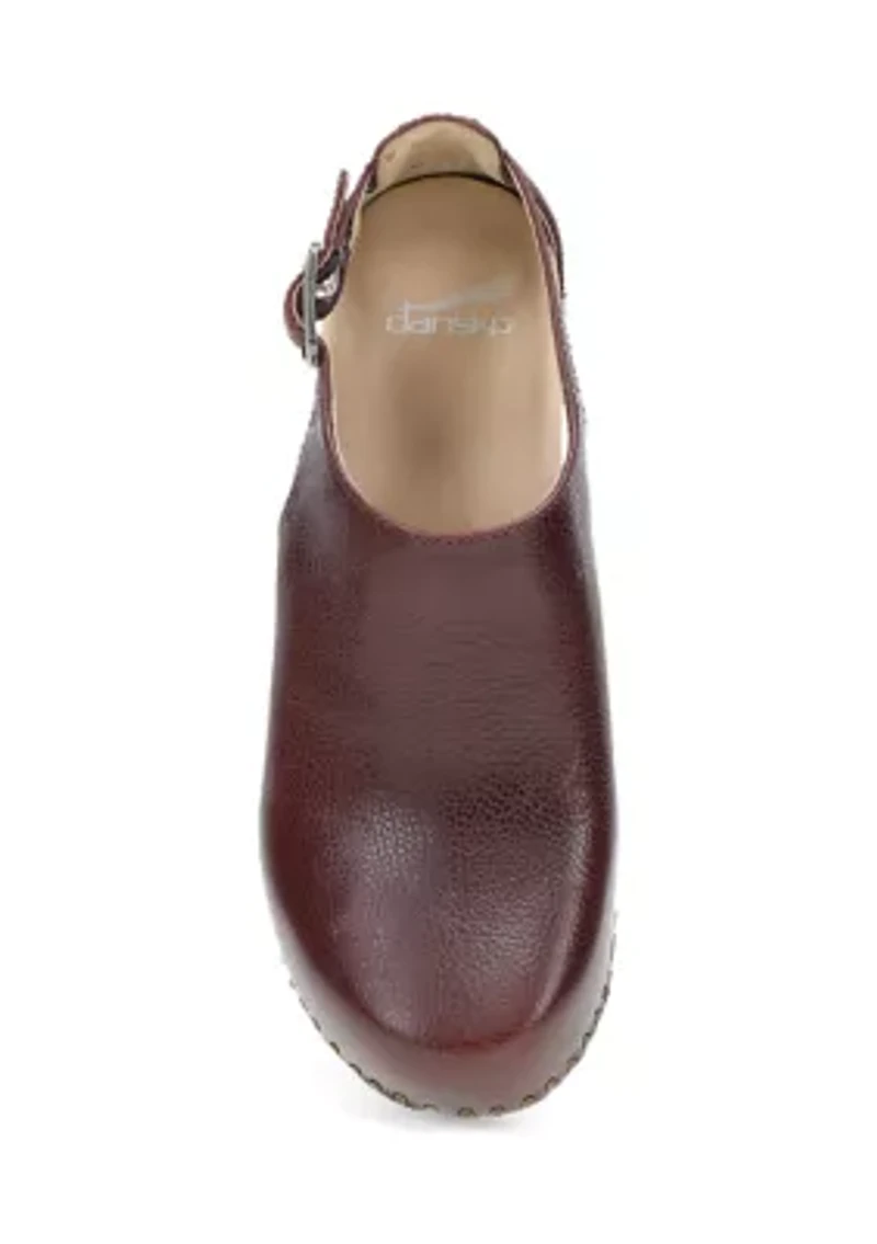 Sassy Heeled Clogs