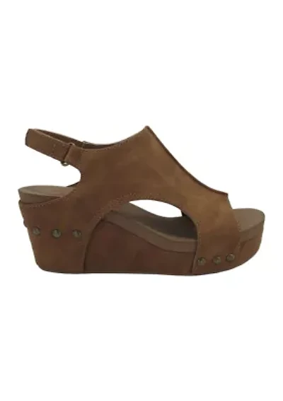 Showcase Platform Sandals