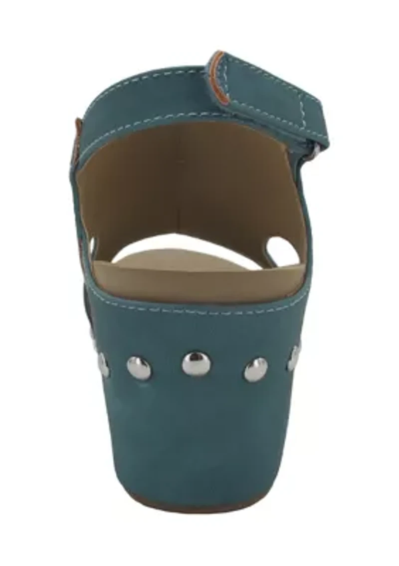 Showcase Wedge Sandals