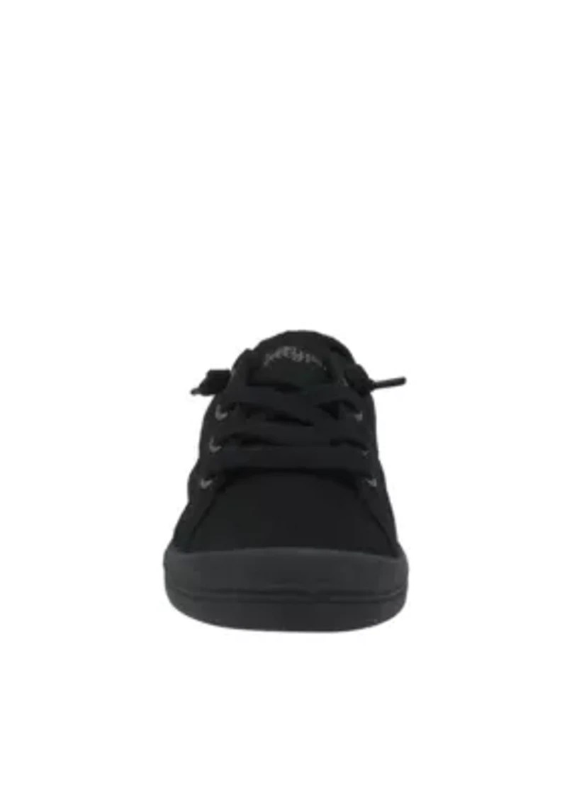 Dallas Lace-Up Sneaker
