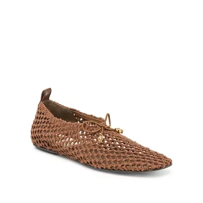 Kaylyn Flats