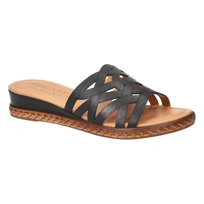 Edda Wedge Sandals