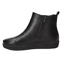 Wyatt Chelsea Boots