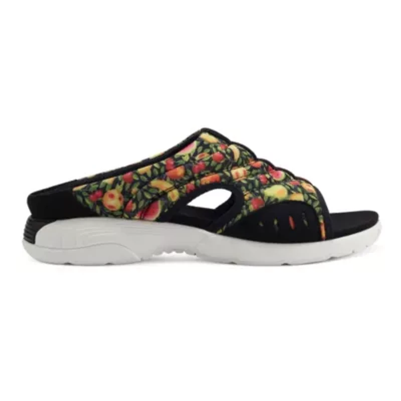 Traciee Flat Sandals