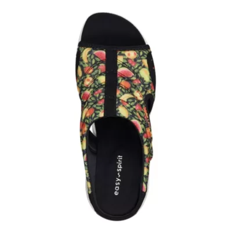 Traciee Flat Sandals