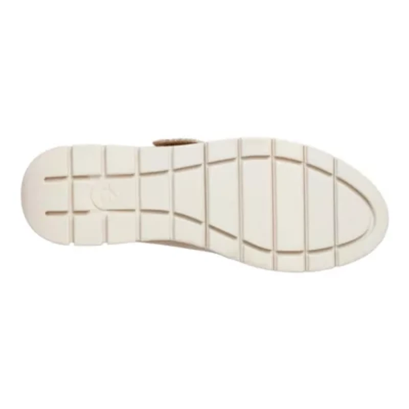 Venna eFlex Round Toe Casual Flat Shoes