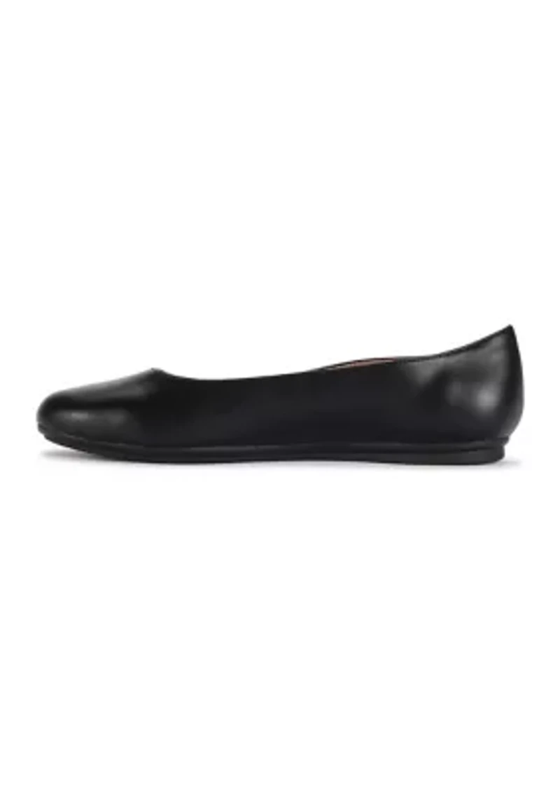 Amelia Flats