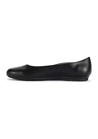 Amelia Flats