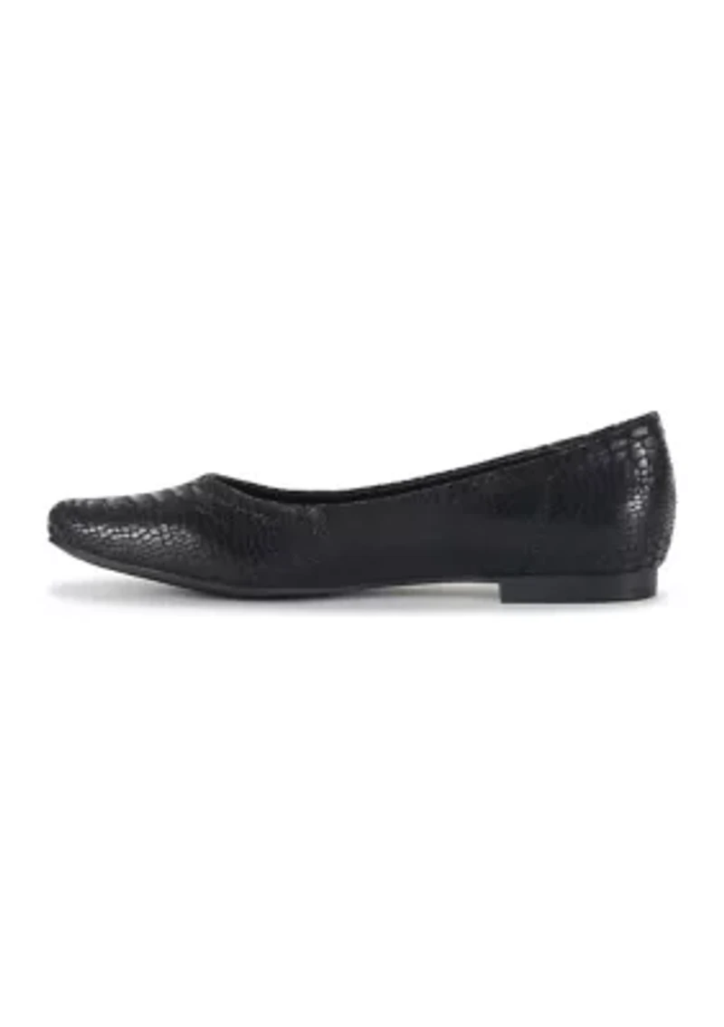 Devyn Flats